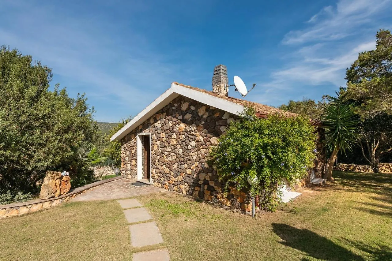 Villa Maladroxia